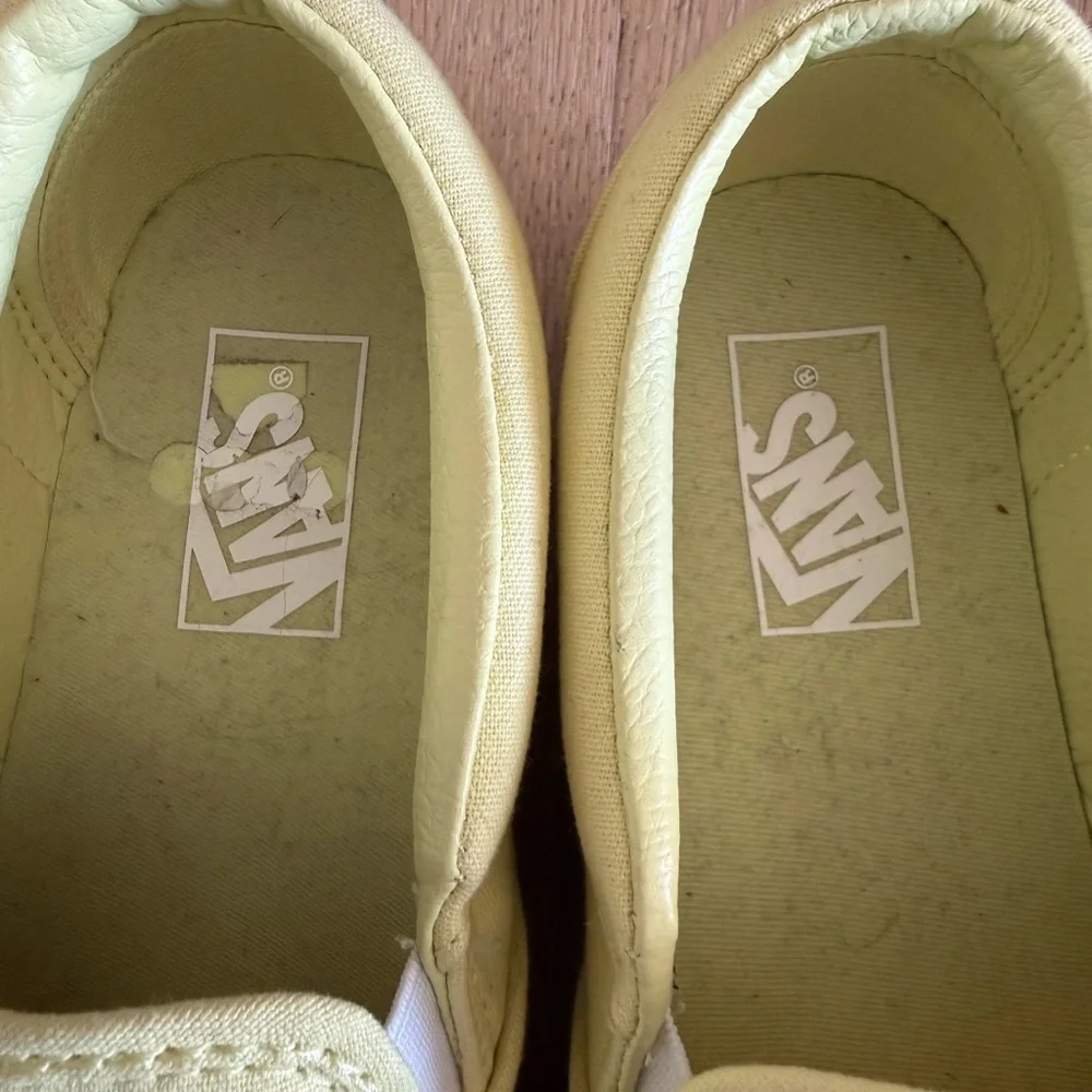 Vans Women’s 9.5 Slip-On Platform Sneakers in Greenish Yellow - Picture 5 of 8